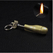 Load image into Gallery viewer, KEYCHAIN FLINT FIRE STARTER